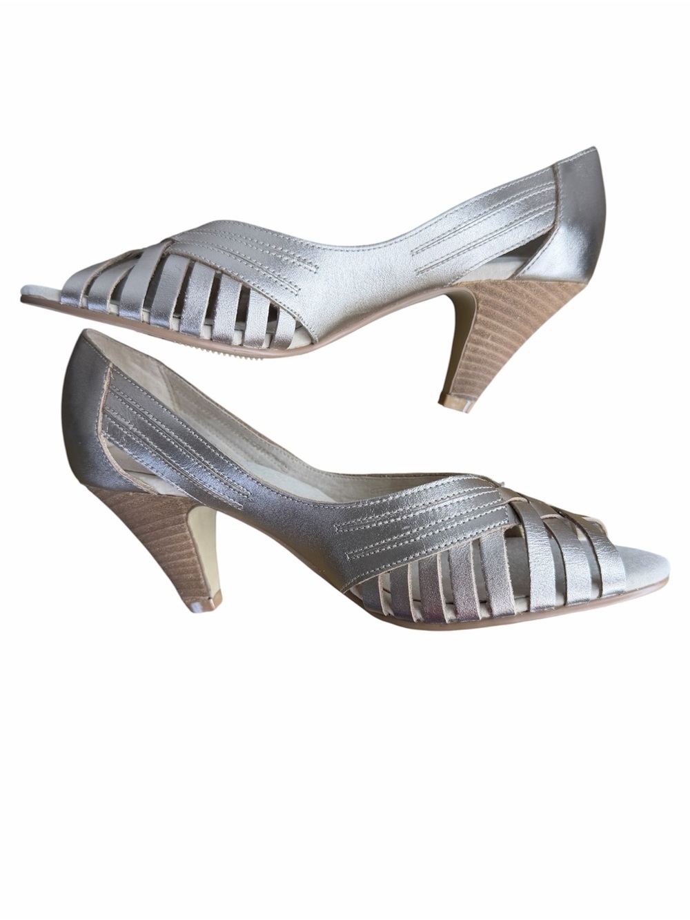 Seychelles Metallic Open-Toe Pumps Sandals size 7.5 Stacked Wood Heel Strappy
